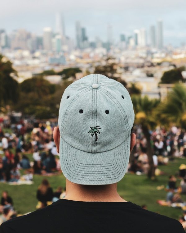 Dazfa Minimal Curved Cap Detail