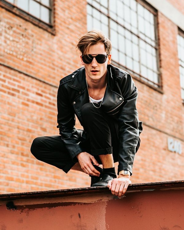 Dazfa Minimalist Bomber Jacket